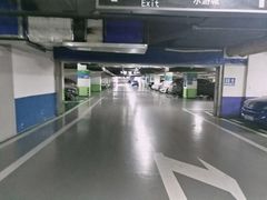 -鹏欣·水游城A区-停车场