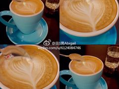 榛果拿铁-完美咖啡(建赏欧洲店)
