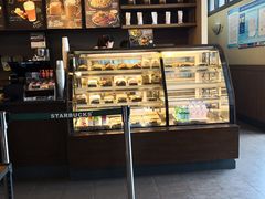 -星巴克臻选(盐城金鹰聚龙湖店)