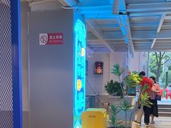 -石牌岭小亮蒸虾•湖北老字号(左岭店)