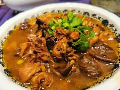 小鸡炖蘑菇-吴记酱骨炖菜馆(西大直街店)