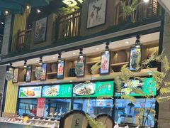 -黄泥岗·地道湖北菜(奥特莱斯店)