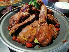 -粉墨特色菜·烧烤音乐酒馆