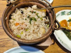 -一坐一忘云南菜(嘉里中心店)