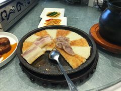 原创腊味煎锅巴-龙吟九品(青龙山庄店)