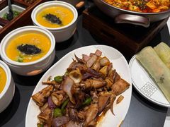 -五谷丰登农家院·地道胶东菜·海鲜烧烤(威海店)