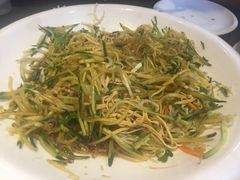 -老码头黑皮肘子锅包肉(文政街店)