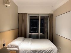 -初禾Film·Apartment(深圳福田岗厦地铁站店)