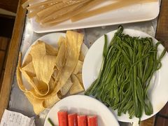 -山城年华老火锅(玉林店)