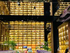 -半山书局(新世纪商城店)