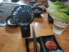 -肉甲韩国木炭烤肉(新壹街1店)