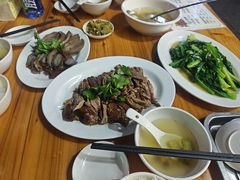 -乌文新澄海卤鹅店