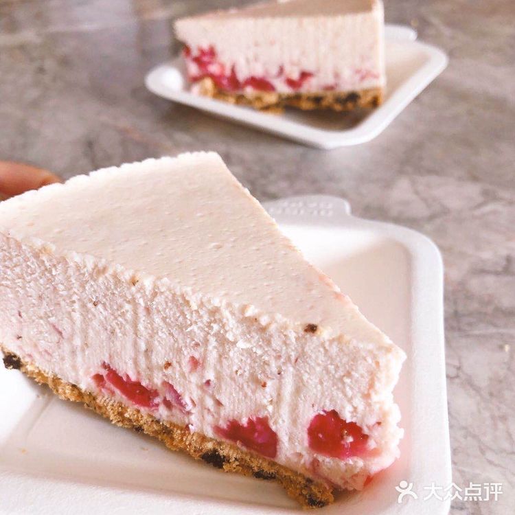 自制烤肉➕低糖草莓酱慕斯🍰超级nice ～