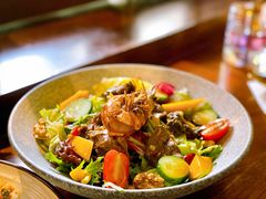 芒果大虾小牛肉沙拉-ChitChat奇洽·Bistro(黎黄陂路店)