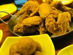 -BHC炸鸡(明洞总店)