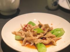 油淋鸟贝-东莱海上(长宁来福士店)