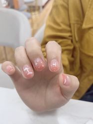 -尤米一站式美甲美睫
