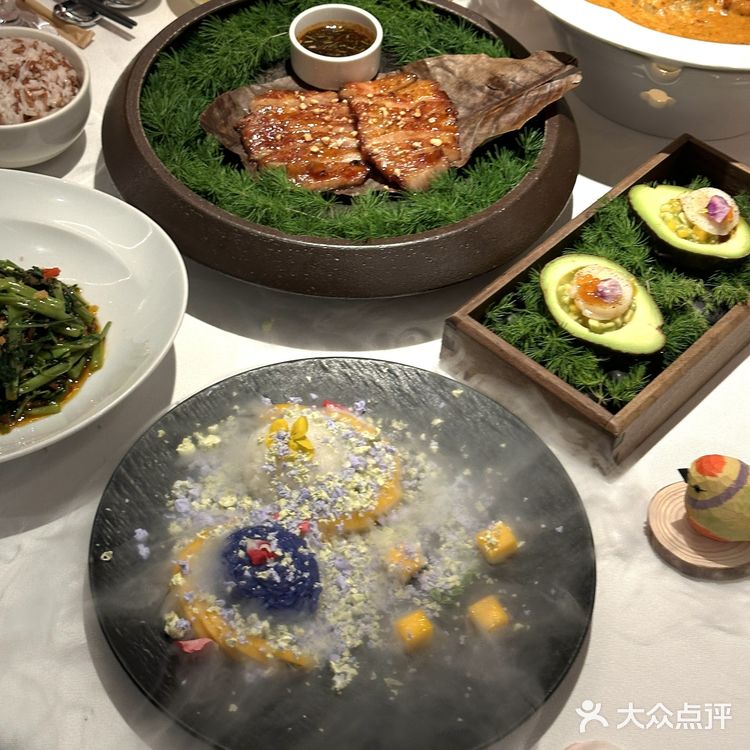 在深圳！！超有氛围感的漂亮饭！！