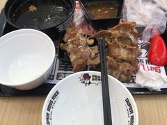 -犟骨头排骨饭•大骨面(弘阳广场店)