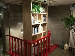 用餐区-HIGH FIVE哈福手工汉堡(桂林路店)