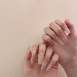 -Fanni美甲美睫皮肤管理
