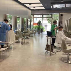 -PE SALON