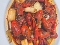 -食悦围城·龙虾馆·烧烤(东城33小镇店)
