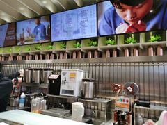 -CoCo都可(湖滨银泰店B区店)
