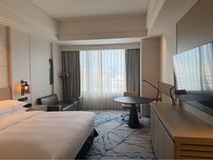 -上海漕河泾万丽酒店