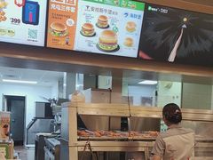 -德克士(汝河路店)