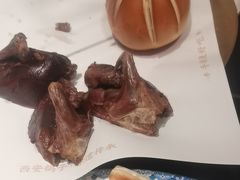 -鸽子侯·家宴·平价海鲜(绿地店)