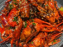 -肥肥虾庄·金牌油焖大虾(首义路店)