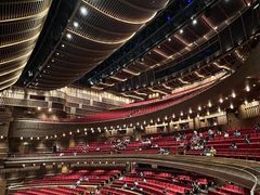 -交通银行前滩31演艺中心