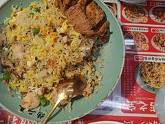 -扬二春炒饭(国庆路总店)