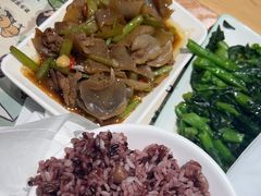 -老乡鸡(东方广场店)