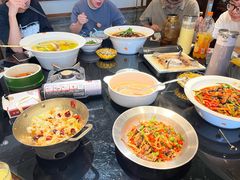 -川流不息·地道川菜·小龙虾(新松江路店)