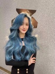 -Rise Hair上升造型