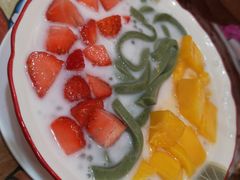 士多啤梨芒果绿茶拉面-甜心妈妈·榴莲星级糖水(北京路总店)