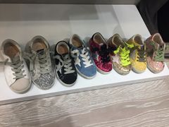-东荟城名店仓