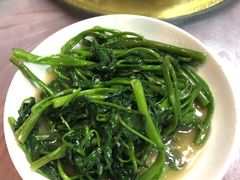 清炒空心菜-洪霞餐馆