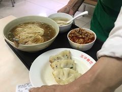 -玉华饮食店(茅台路店)