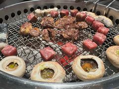 -何发发和牛烧肉·鳗鱼榴莲放题自助(乐峰广场店)