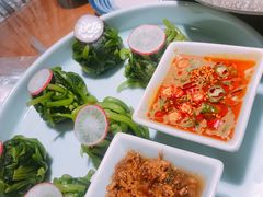 -95号酱骨·一块豆腐(展春园西路店)