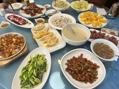 -乔家小院•本地小海鲜•非遗驴肉(万年泉路店)
