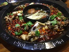 -味仙疯美蛙鱼头(清扬路总店)