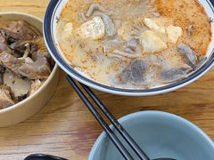 -鸭小妹鸭血粉丝(老门东店)