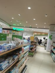 -孩子王(静安大融城店)