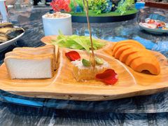 -靓湾海鲜·海景餐厅(小麦岛店)