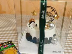 -山与蓝·轻糖鲜果蛋糕(勒泰店)