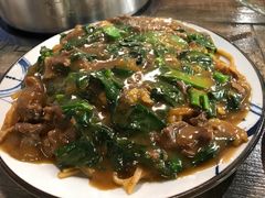 湿炒牛肉粿条-萬户牛潮汕牛肉火锅(站前分店)